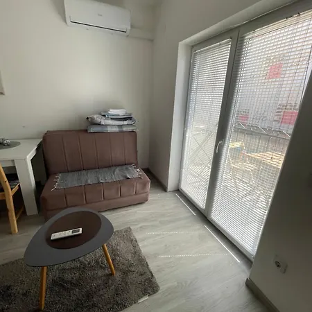 Srebrna Oaza Apartment Veliko Gradište