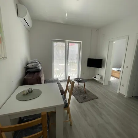 Srebrna Oaza * Veliko Gradište